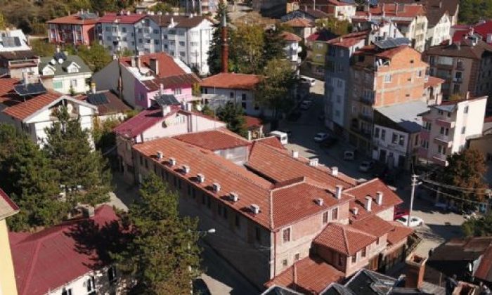 KİLİSELİ HAN’A CAM TAVAN TAKILACAK