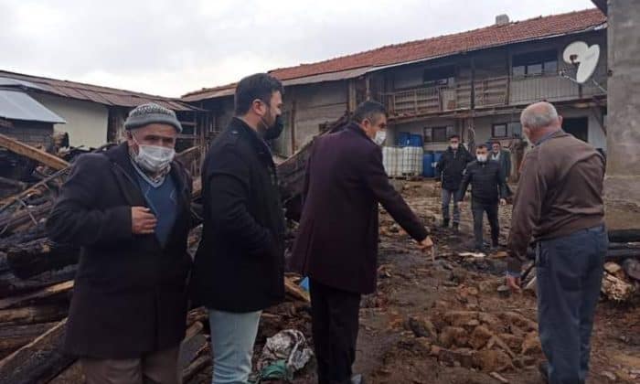 MUSTAFA ALLAR VE İSMAİL ÇETİN YANGIN YERİNİ ZİYARET ETTİ