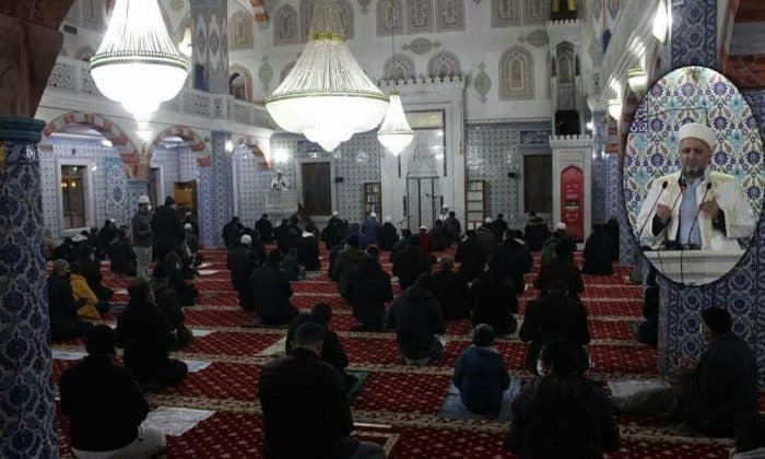GEREDE YENİ CAMİ’DE REGAİP PROGRAMINA YOĞUN İLGİ VARDI