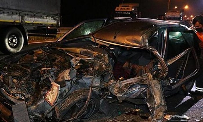 GEREDE YENİÇAĞA YOLUNDA KAZA: 2 YARALI