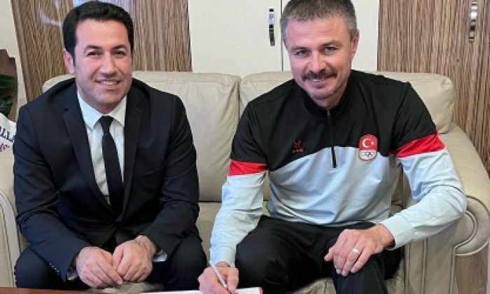 İLÇE SPORDA İŞ ARTIK EHLİNDE