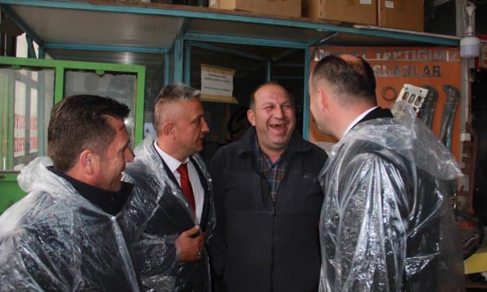 BİZİM İSMAİL’E YENİÇAĞA ESNAFINDAN YOĞUN İLGİ