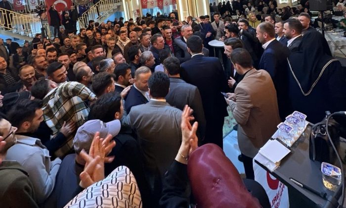 BBP’NİN ADAY TANITIM TOPLANTISINA REKOR KATILIM