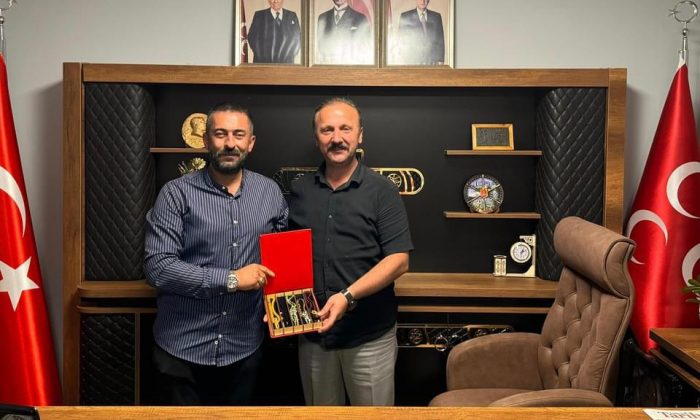 GEREDE ÜLKÜ OCAKLARINDAN YENİ BAŞKANA ZİYARET