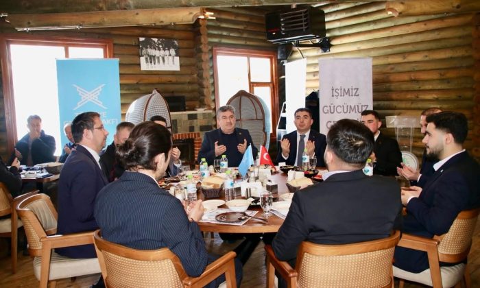 GEREDE’DE KAYNAŞMA VE İSTİŞARE YEMEĞİ DÜZENLENDİ