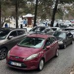 ESENTEPE MESİRELİĞİ’NDE TRAFİK YOĞUNLUĞU