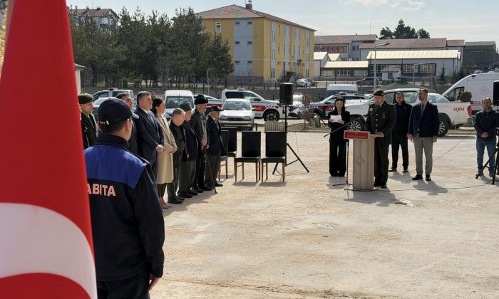 18 MART ÇANAKKALE ZAFERİ VE ŞEHİTLERİ ANMA GÜNÜ TÖRENİ DÜZENLENDİ