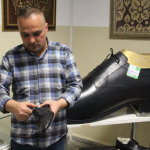 GEREDE’DEN REKOR TASARIM: TÜRKİYE’NİN EN BÜYÜK GİYİLEBİLİR AYAKKABISI ÜRETİLDİ!