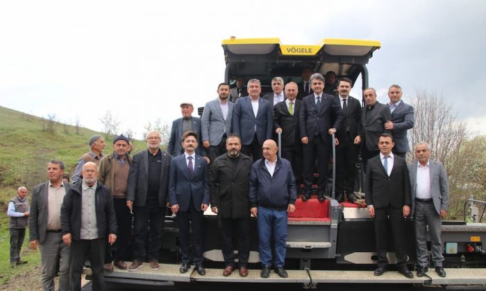 GEREDE’DE 16 KÖYÜN ULAŞIMINI RAHATLATACAK ASFALT ÇALIŞMASI BAŞLATILDI