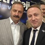 İLÇE BAŞKANI GÖREVİNDEN AYRILDI